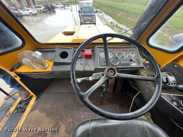 image for item HL9086 1995 Bell B25B  haul truck