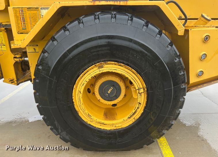 image for item HL9086 1995 Bell B25B  haul truck