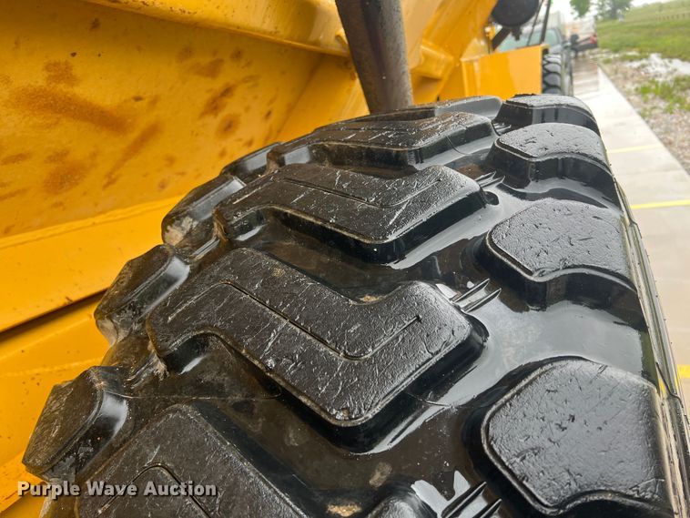 image for item HL9086 1995 Bell B25B  haul truck