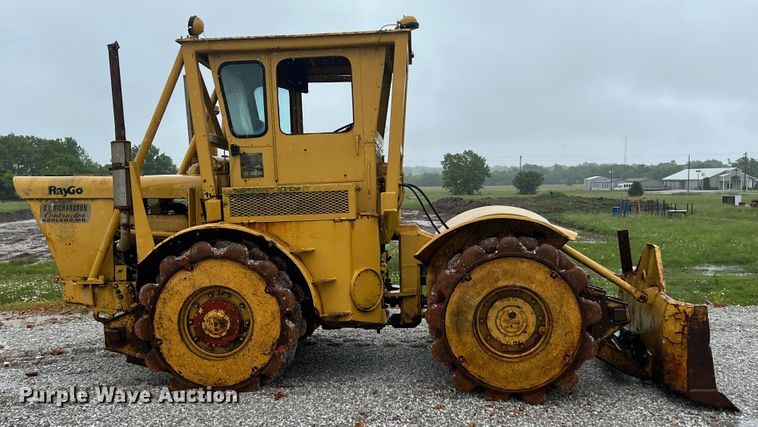 image for item HL9090 Raygo  soil compactor