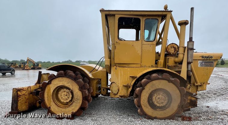 image for item HL9090 Raygo  soil compactor