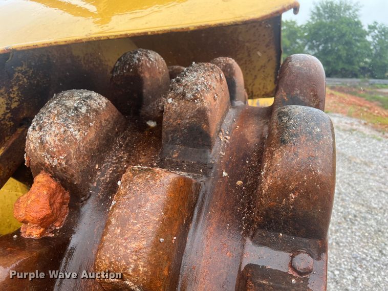 image for item HL9090 Raygo  soil compactor