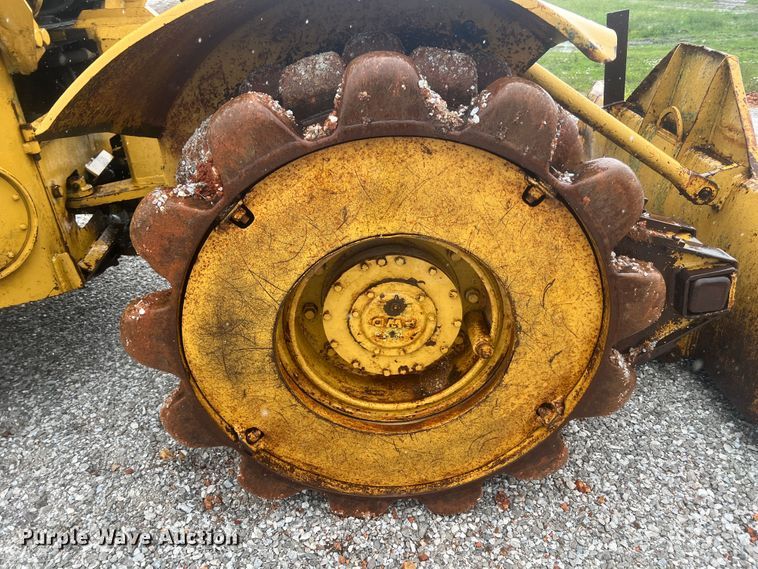 image for item HL9090 Raygo  soil compactor