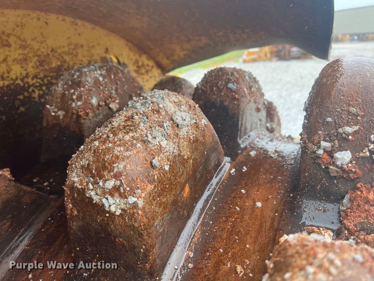 image for item HL9090 Raygo  soil compactor