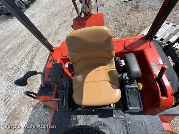 image for item HL9097 2007 Ditch Witch RT95  trencher