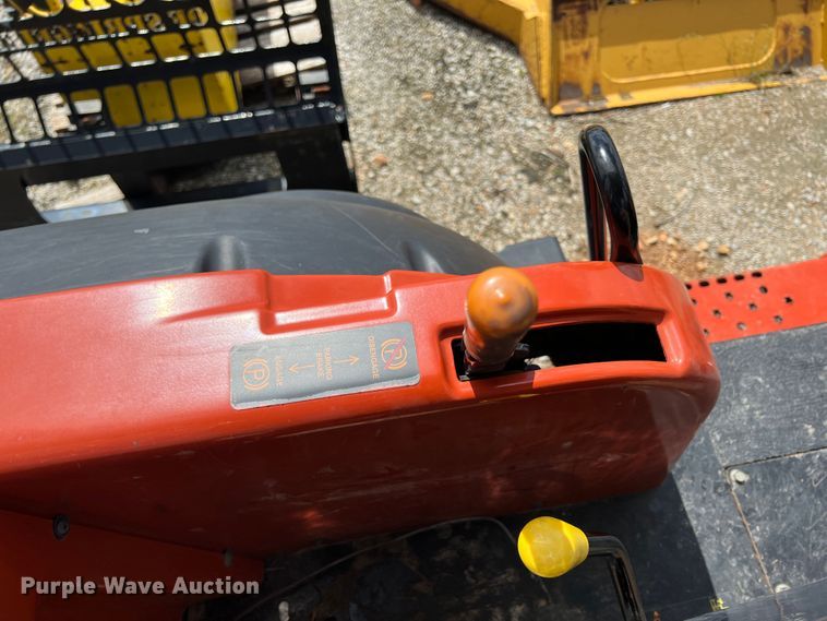 image for item HL9097 2007 Ditch Witch RT95  trencher