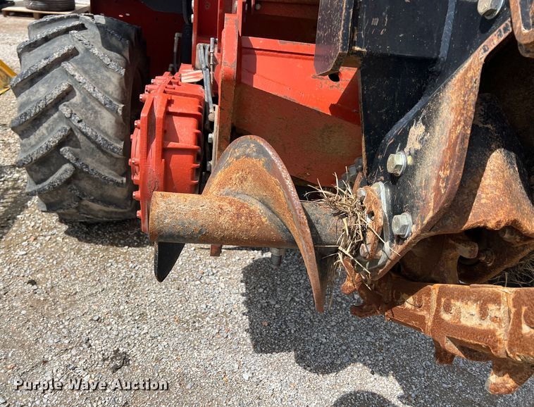 image for item HL9097 2007 Ditch Witch RT95  trencher