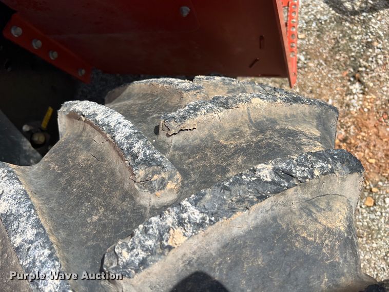 image for item HL9097 2007 Ditch Witch RT95  trencher