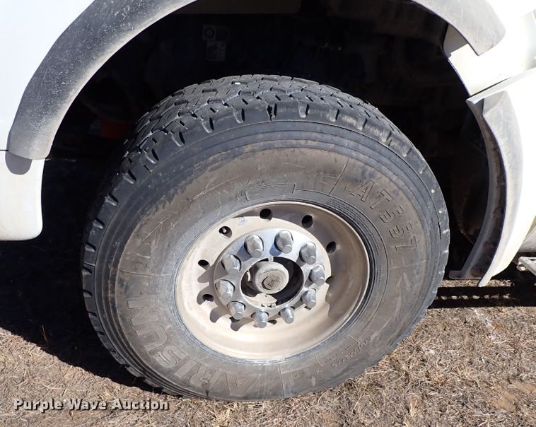 image for item IS9465 2020 Kenworth T880  dump truck