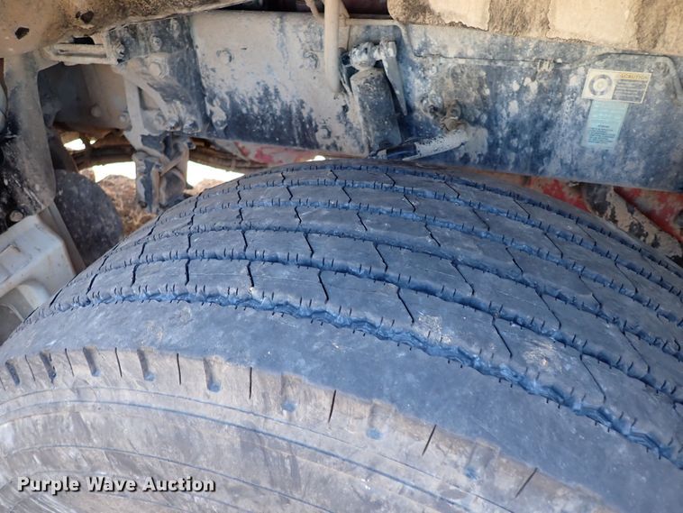 image for item IS9465 2020 Kenworth T880  dump truck