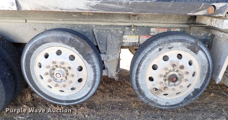 image for item IS9465 2020 Kenworth T880  dump truck