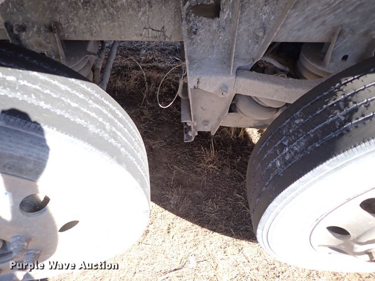 image for item IS9465 2020 Kenworth T880  dump truck