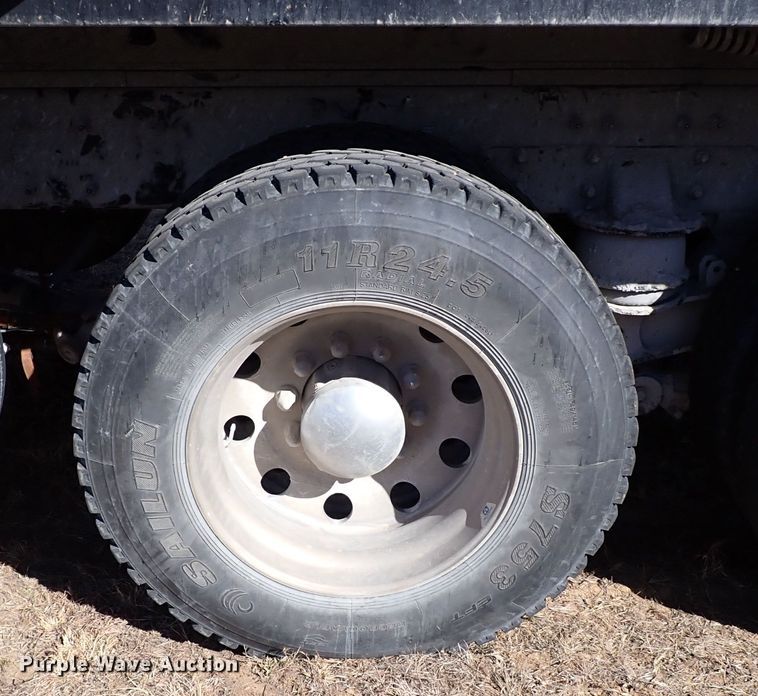 image for item IS9465 2020 Kenworth T880  dump truck