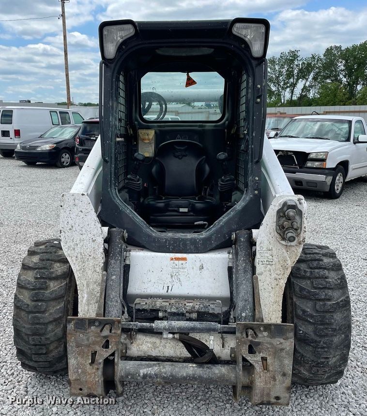 image for item JC9866 2015 Bobcat S650  skid steer loader