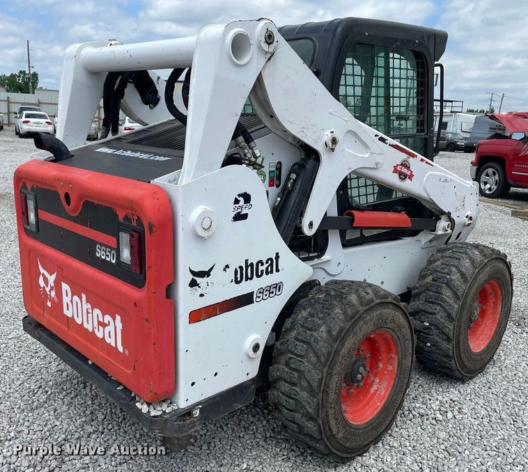 image for item JC9866 2015 Bobcat S650  skid steer loader