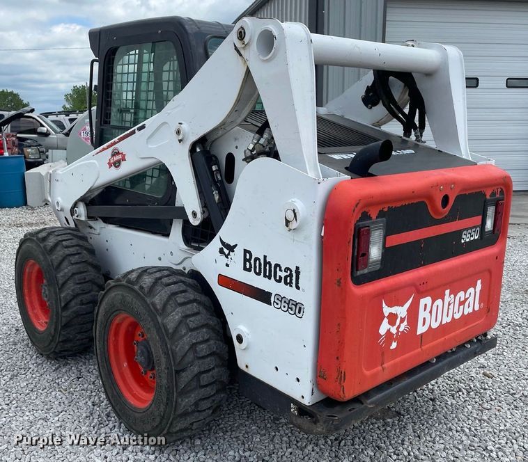 image for item JC9866 2015 Bobcat S650  skid steer loader