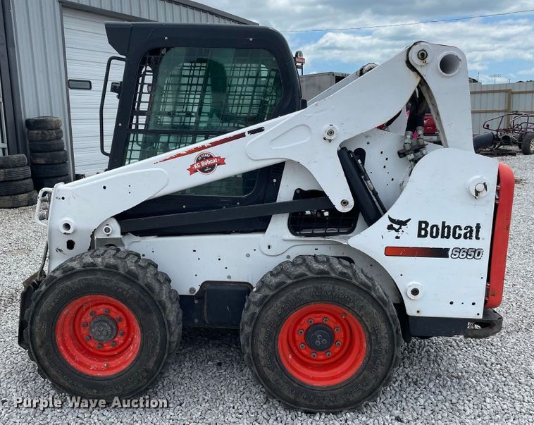 image for item JC9866 2015 Bobcat S650  skid steer loader