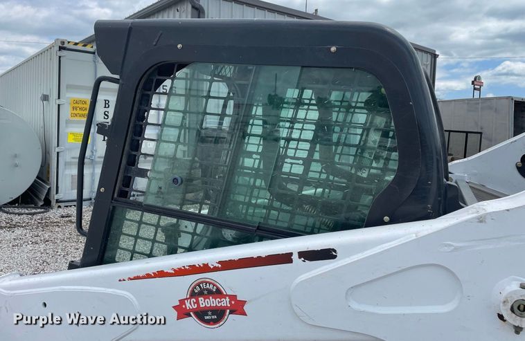 image for item JC9866 2015 Bobcat S650  skid steer loader