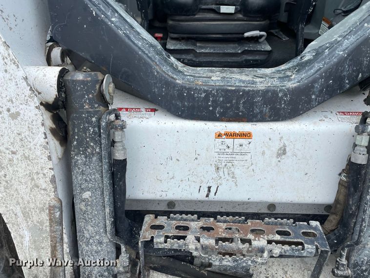 image for item JC9866 2015 Bobcat S650  skid steer loader