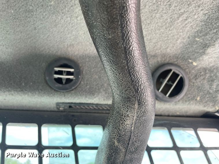 image for item JC9866 2015 Bobcat S650  skid steer loader