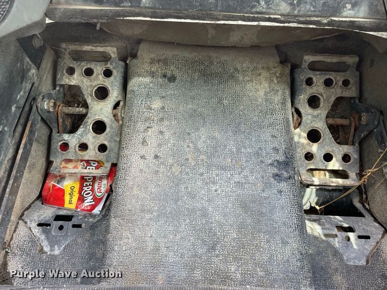 image for item JC9866 2015 Bobcat S650  skid steer loader