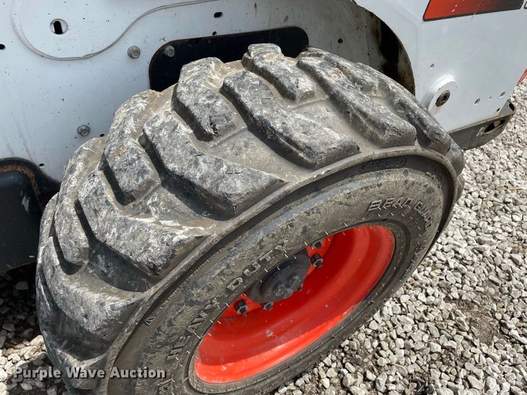 image for item JC9866 2015 Bobcat S650  skid steer loader