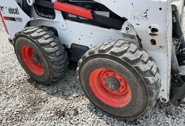 image for item JC9866 2015 Bobcat S650  skid steer loader