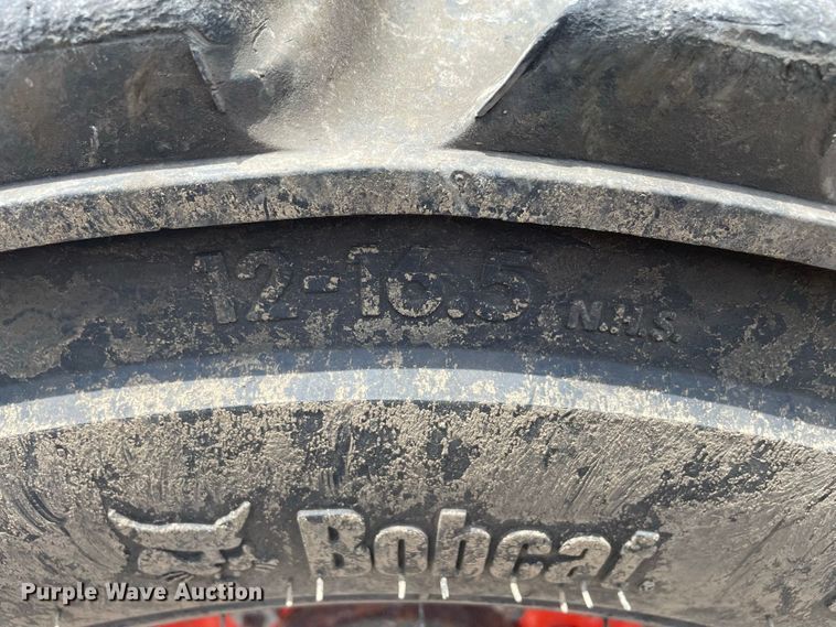 image for item JC9866 2015 Bobcat S650  skid steer loader