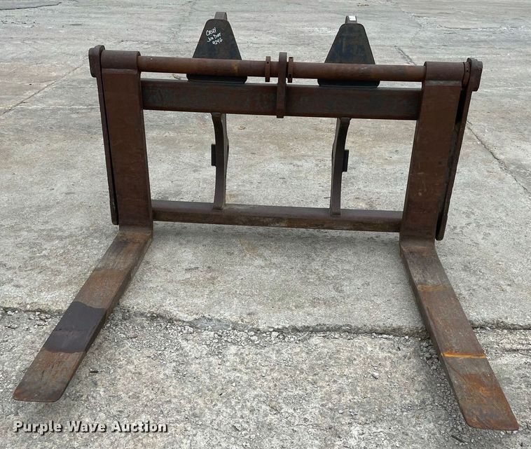 image for item JC9867 Loader forks attachment