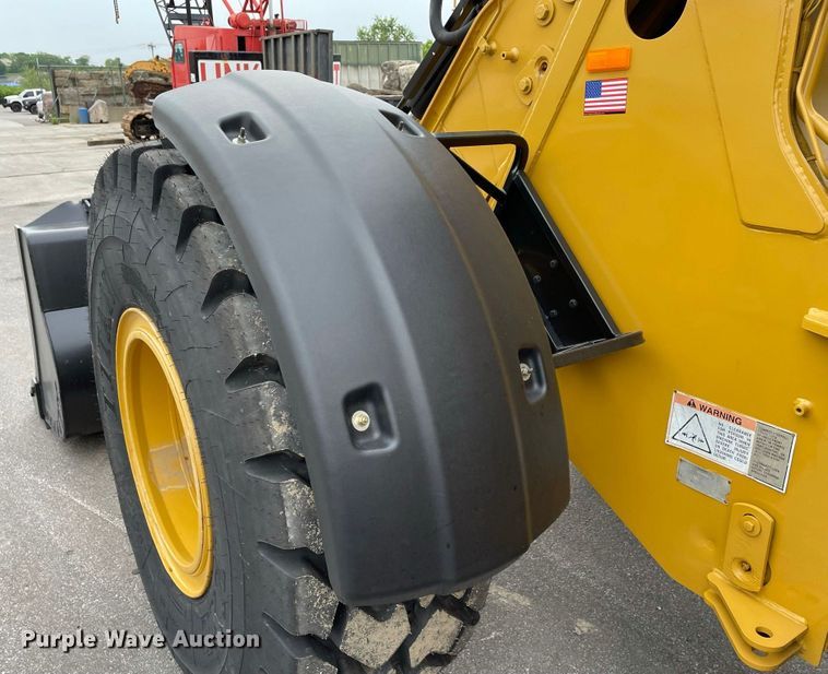 image for item JC9868 1999 Caterpillar 924G  wheel loader