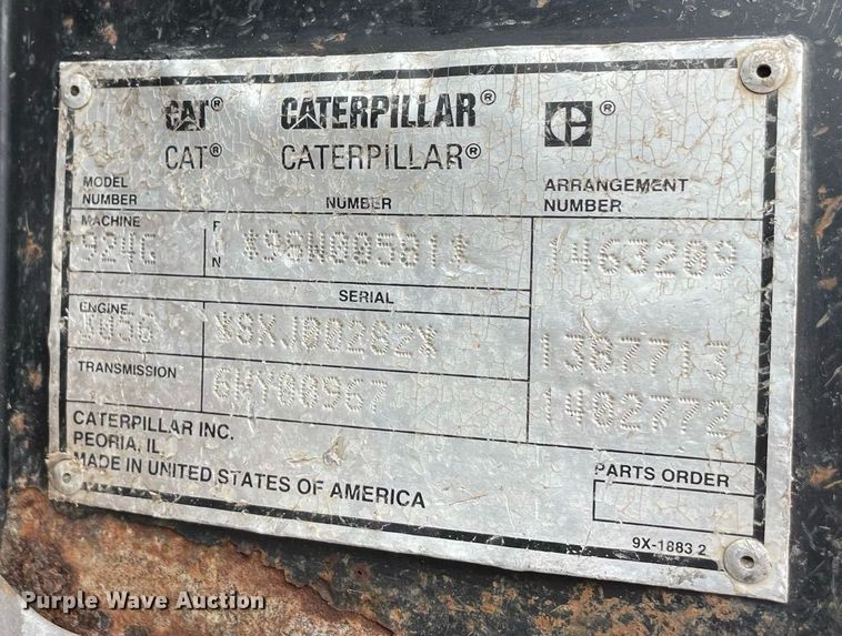 image for item JC9868 1999 Caterpillar 924G  wheel loader