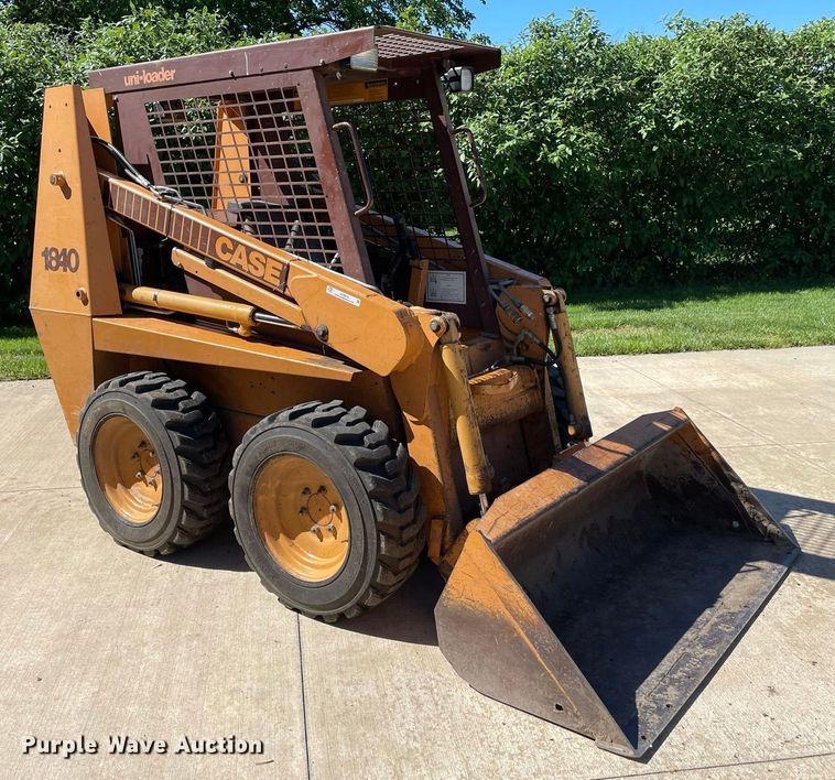 image for item JC9879 1992 Case 1840  skid steer loader