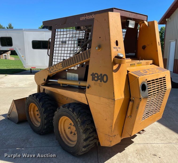 image for item JC9879 1992 Case 1840  skid steer loader