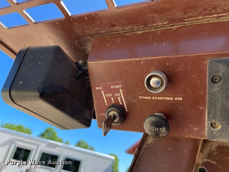 image for item JC9879 1992 Case 1840  skid steer loader