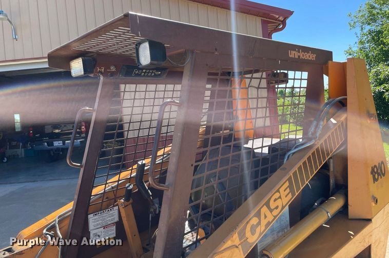 image for item JC9879 1992 Case 1840  skid steer loader