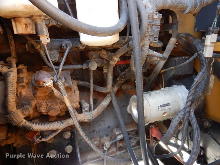 image for item JH9740 2010 Vermeer BC1200XL  wood chipper