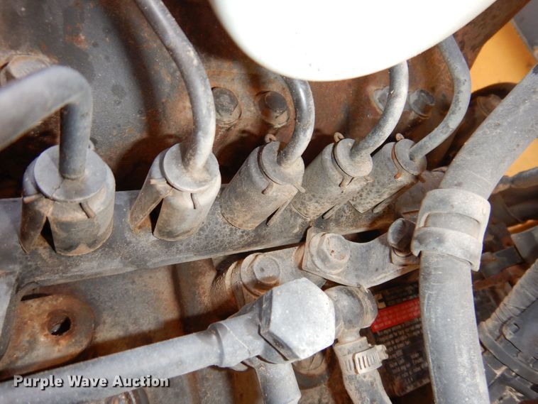 image for item JH9740 2010 Vermeer BC1200XL  wood chipper