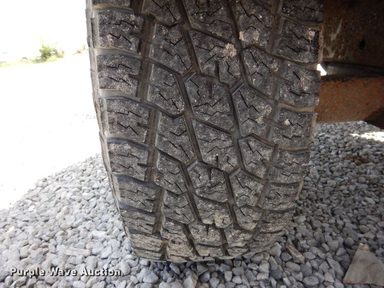 image for item JH9740 2010 Vermeer BC1200XL  wood chipper