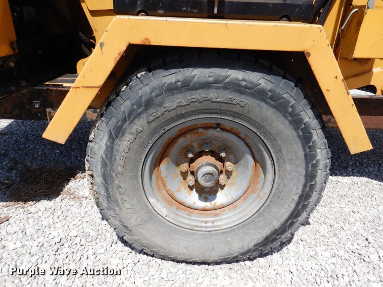 image for item JH9740 2010 Vermeer BC1200XL  wood chipper