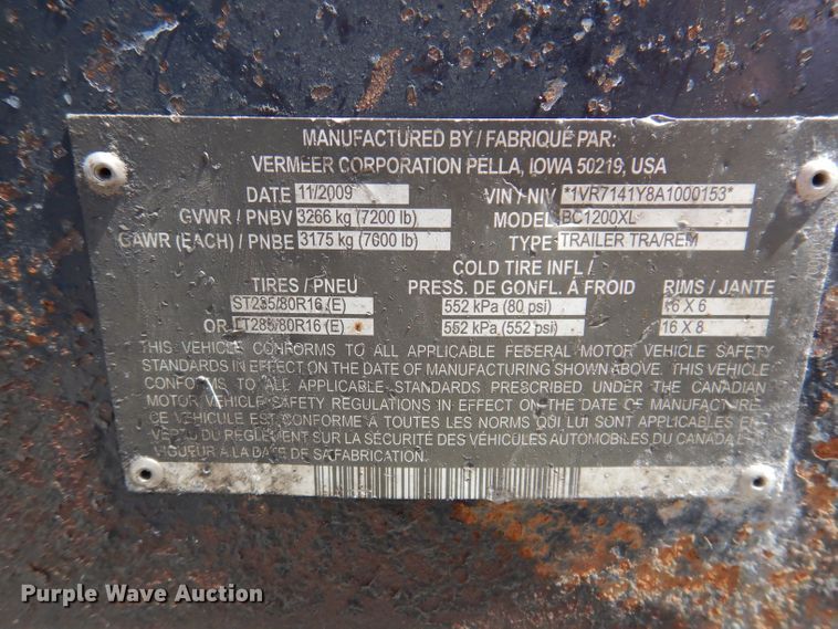 image for item JH9740 2010 Vermeer BC1200XL  wood chipper