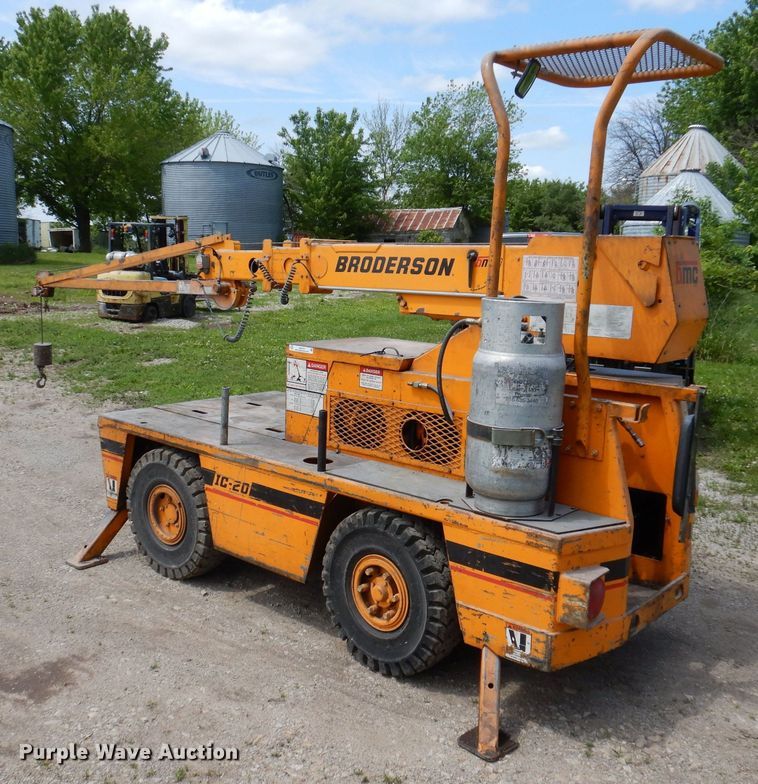 image for item JH9741 Broderson IC-20-1E  crane