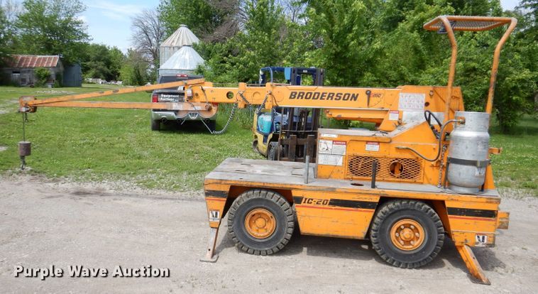 image for item JH9741 Broderson IC-20-1E  crane