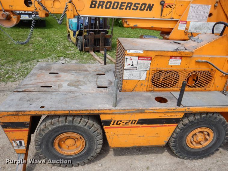 image for item JH9741 Broderson IC-20-1E  crane