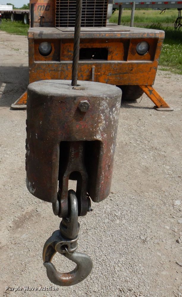 image for item JH9741 Broderson IC-20-1E  crane