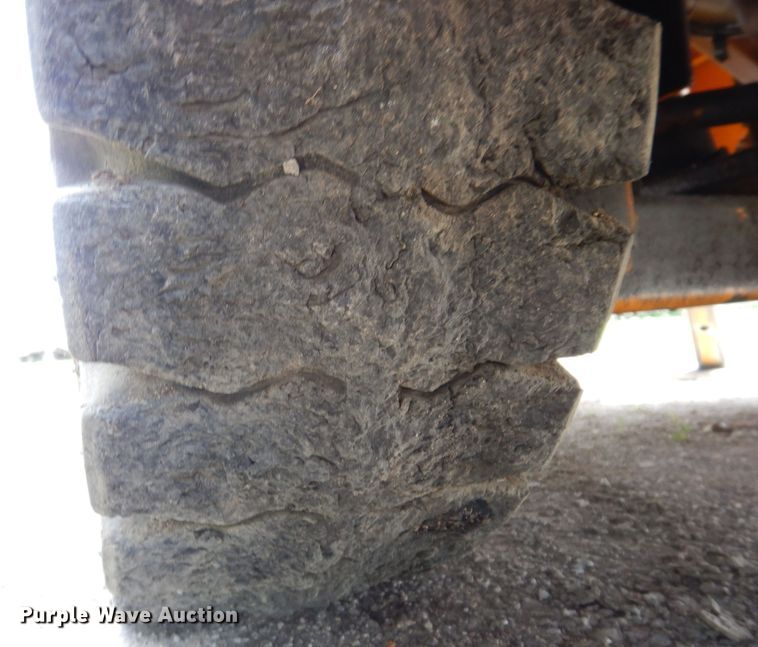 image for item JH9741 Broderson IC-20-1E  crane