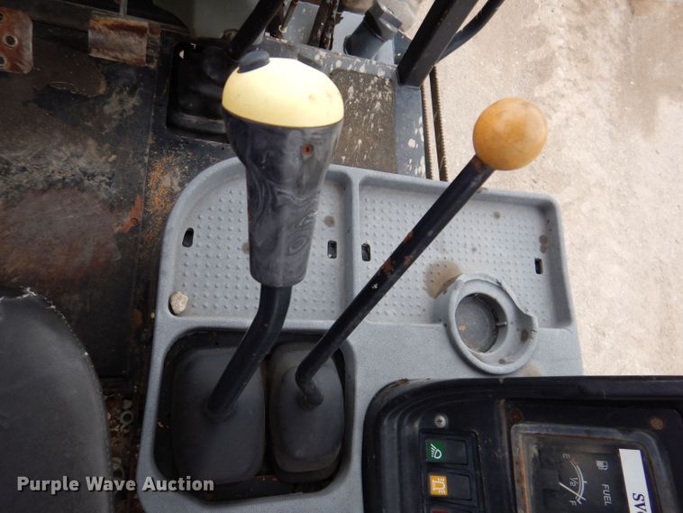 image for item JH9742 2005 Terex 760B  backhoe