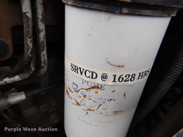 image for item JH9742 2005 Terex 760B  backhoe