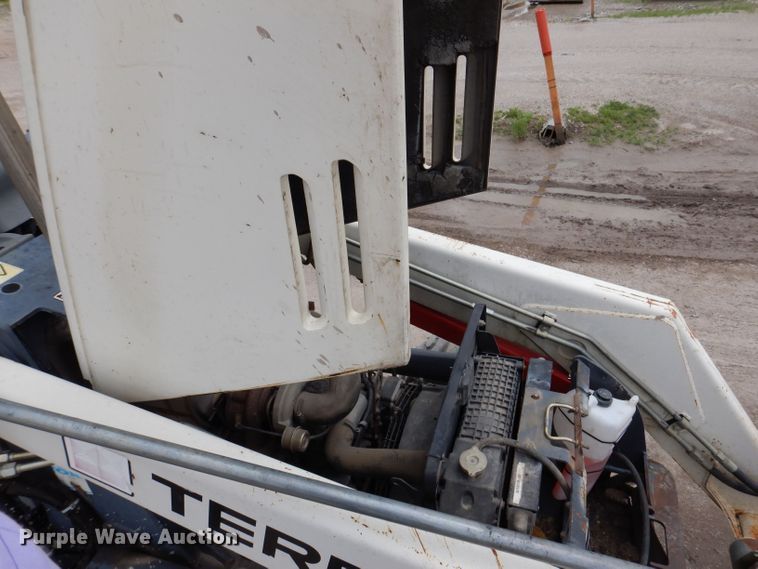 image for item JH9742 2005 Terex 760B  backhoe