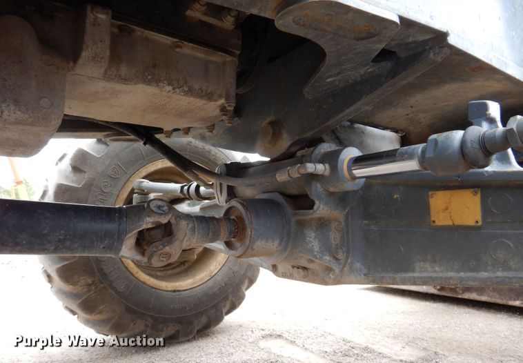 image for item JH9742 2005 Terex 760B  backhoe