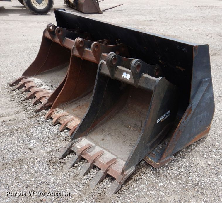 image for item JH9742 2005 Terex 760B  backhoe